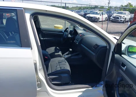 2008 Volkswagen Jetta Se/Sel из США, поврежденный, VIN 3VWRZ71KX8M012247